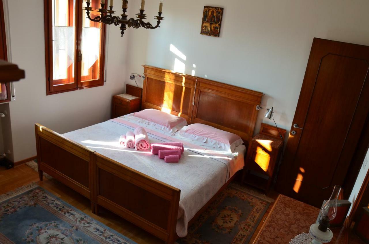 Angelo Rossi B&B Монфалконе Екстериор снимка